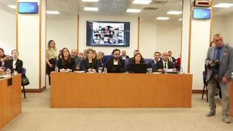 ACI GÖZYAŞINA KARIŞTI | Kartalkayada yakınlarını kaybeden aileler TBMMde