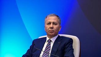 CHP otobüsünün şoförü aracı polisin üzerine sürmüştü Bakan Yerlikayadan açıklama