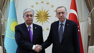 Cumhurbaşkanı Erdoğan, Tokayev ile görüştü
