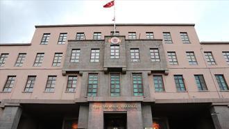SON DAKİKA... MSB kaynakları: Sınırlarımızın korunması için gerekli önlemler artırılmıştır