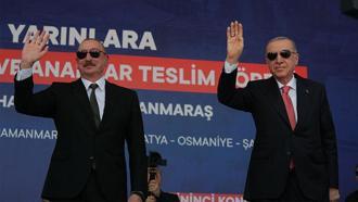SON DAKİKA || 250 bininci deprem konutu teslim töreni Cumhurbaşkanı Erdoğan ve Aliyev Kahramanmaraşta
