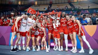 'Potanın Perileri' Avrupa'da çeyrek finalde!