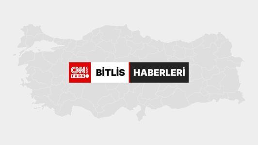 Bitliste kardan kapanan 80 köy yolunun açılması için ekiplerin çalışması sürüyor