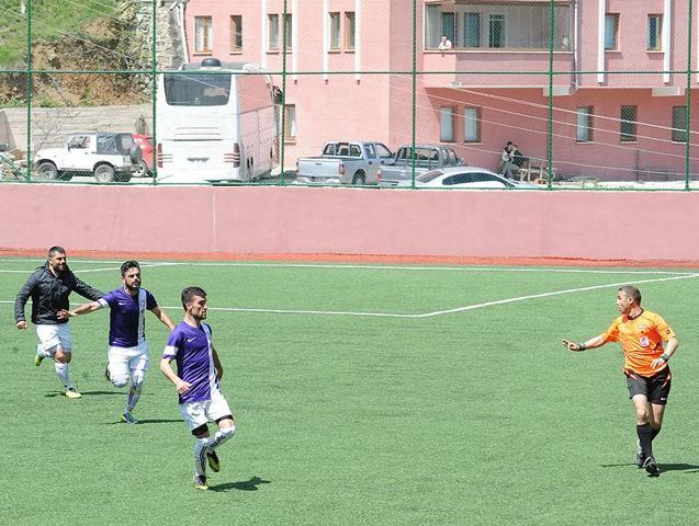 Sen misin penaltıyı veren