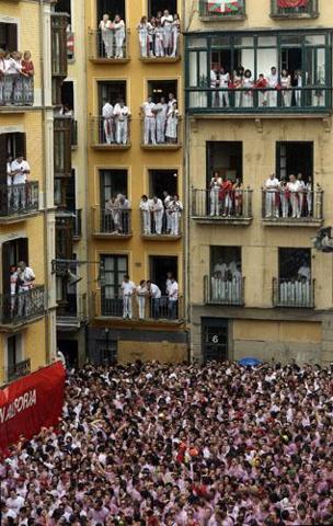 San Fermin festivali başladı