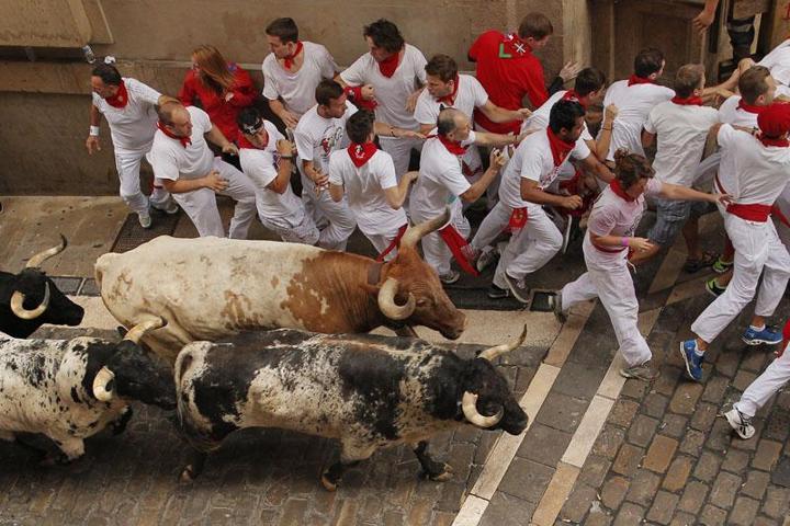 San Fermin festivali başladı