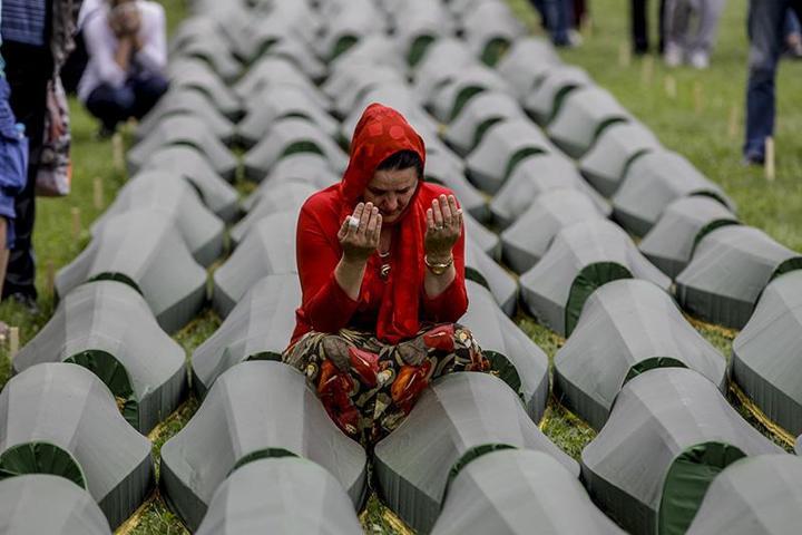 Srebrenitsa katliamının 19. yıldönümü