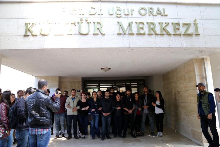 Üniversitede gerginlik: 9 gözaltı