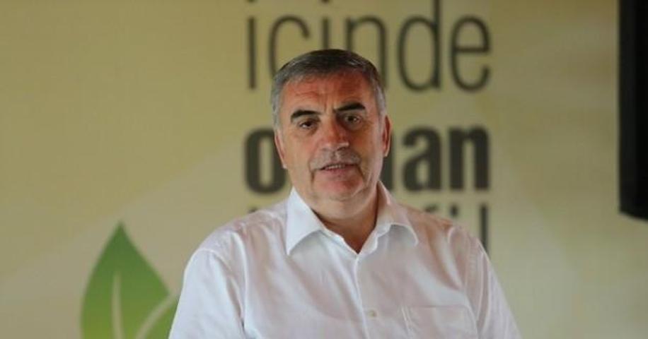 İftarda üzerinde Allah yazan pide