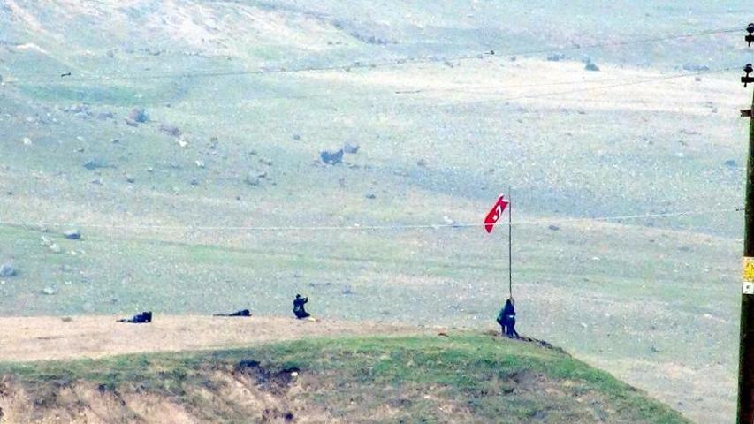 Cizrede bayrak indirme operasyonunda çatışma çıktı