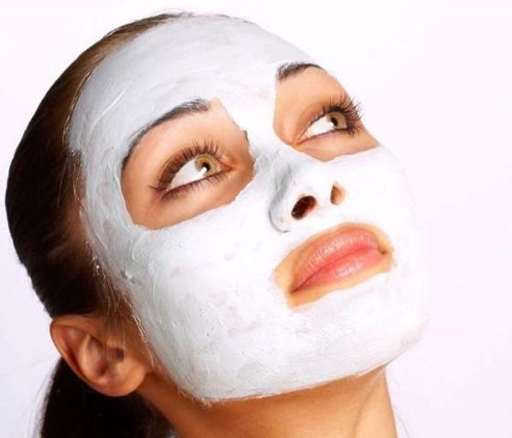 Gözenekleri sıkıştırmak için maske önerisi Gözenekleri sıkılaştırmak için ne yapmalı