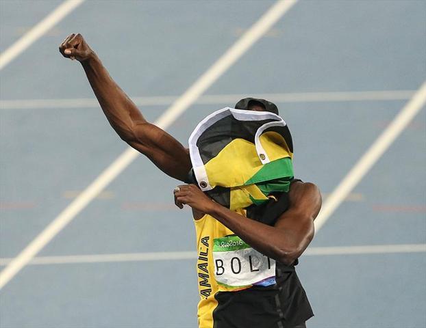 Usain Bolt tarih yazdı