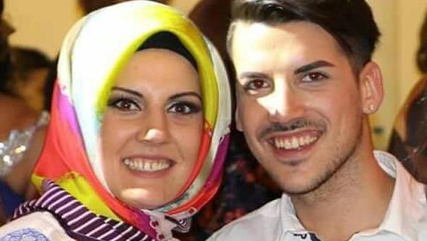 Kerimcan Durmazdan ablasına destek