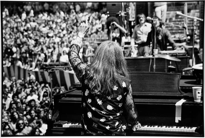 Rockun önemli isimlerinden Leon Russell öldü