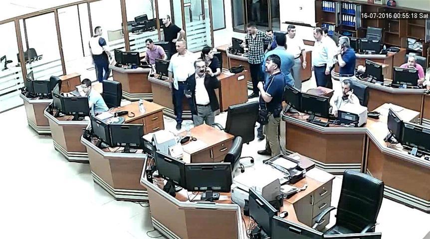 Sakarya Valisi Coşun 15 Temmuzdaki görüntüleri ortaya çıktı