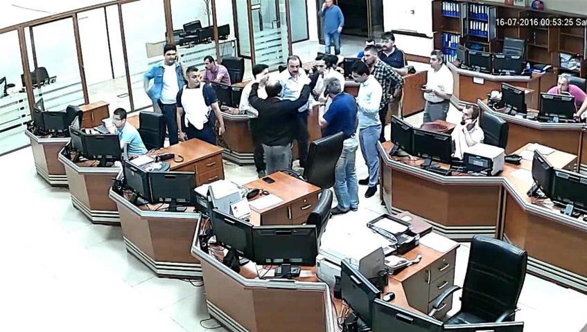 Sakarya Valisi Coşun 15 Temmuzdaki görüntüleri ortaya çıktı
