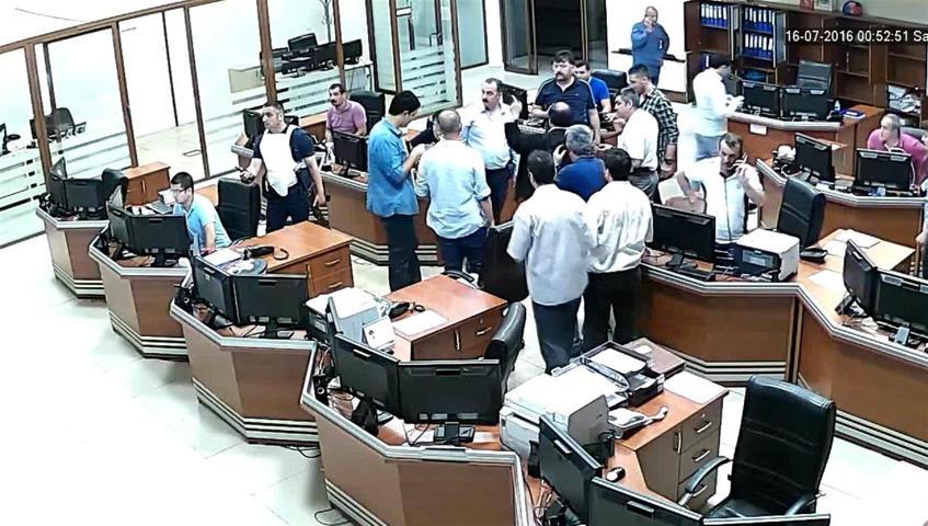 Sakarya Valisi Coşun 15 Temmuzdaki görüntüleri ortaya çıktı