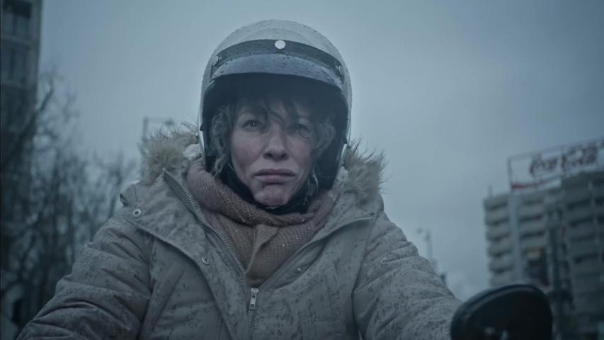 Bir filmde 13 farklı karakteri canlandırdı