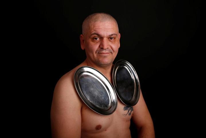 O bir mıknatıs adam
