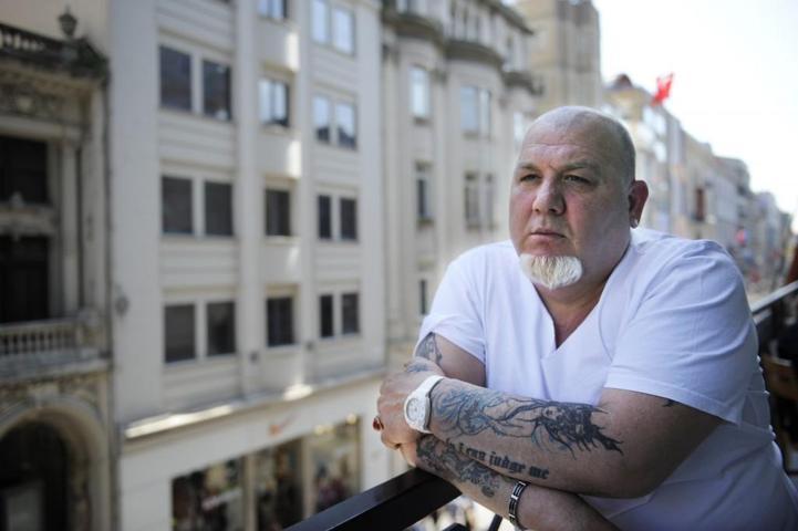 Beyoğlunun duygusal bodyguardı Orhan Koçtaş