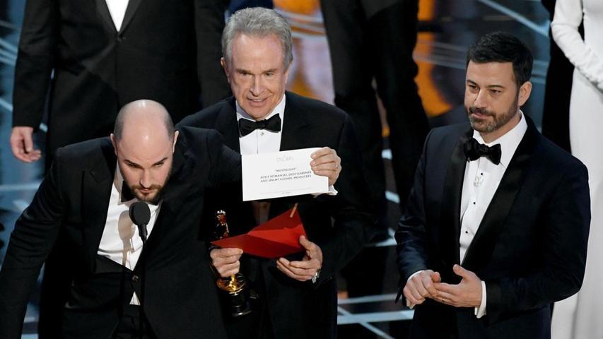 Oscar törenine Trump göndermeleri damga vurdu.