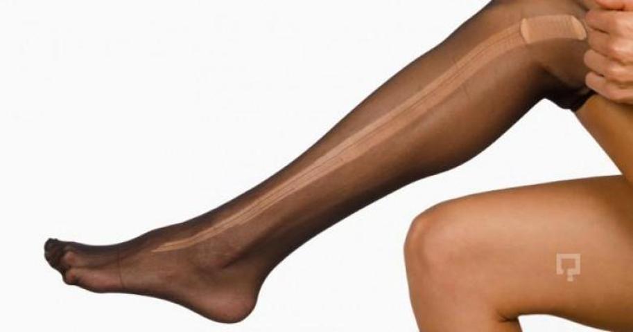 Küçük gelen ayakkabılarınızı genişletmek için bunu yapın