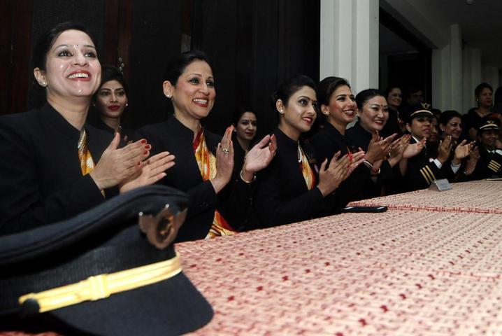 Kadın pilotlar 8 Mart Kadınlar Günü için bir araya geldi