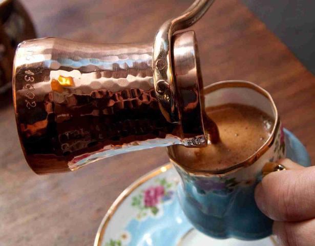 40 yıl hatır bırakacak kadar güzel Türk kahvesi yapmanın ipuçları