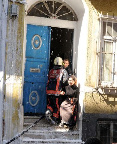 Son Dakika: Tarlabaşında 3 çocuk öldü