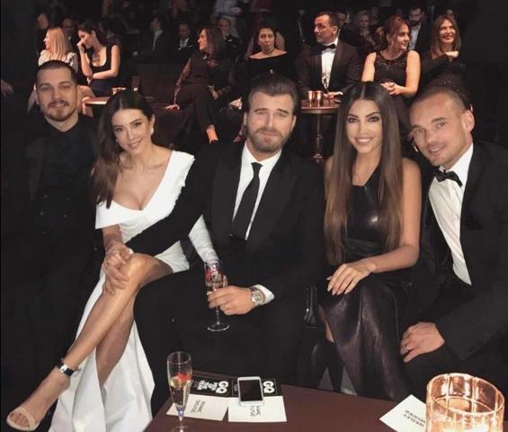Sneijder ve Yolanthe Cabau gece kulübü açıyor