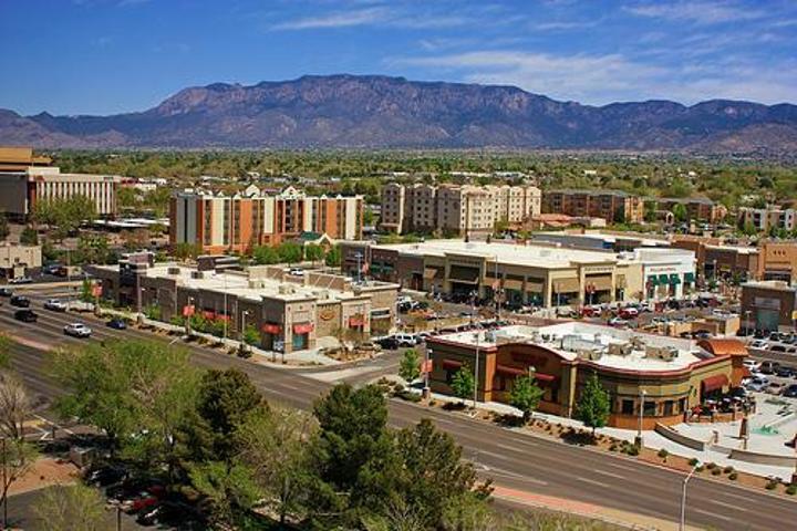 ABDnin büyülü eyaleti New Mexiconun büyük şehri: Albuquerque