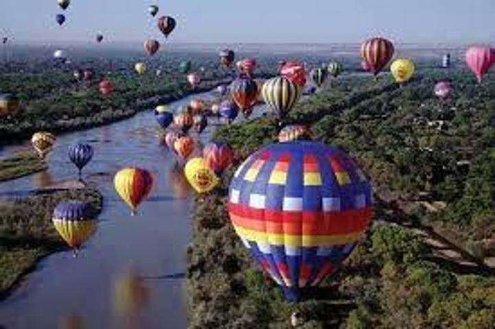 ABDnin büyülü eyaleti New Mexiconun büyük şehri: Albuquerque