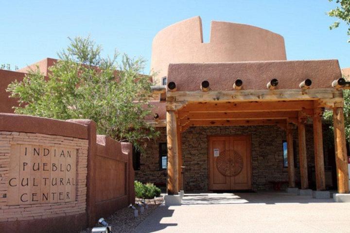 ABDnin büyülü eyaleti New Mexiconun büyük şehri: Albuquerque