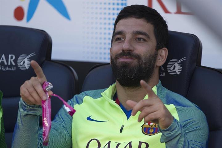 Arda Turan Camp Noudaki dolabını boşalttı