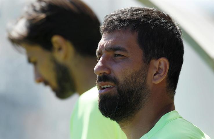 Arda Turan Camp Noudaki dolabını boşalttı