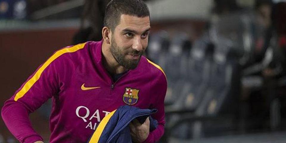 Arda Turan Camp Noudaki dolabını boşalttı