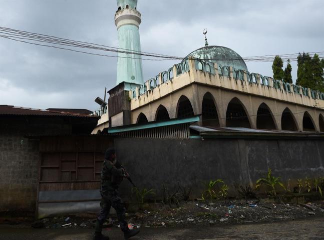 Filipinlerde DEAŞ terörü şiddetlendi