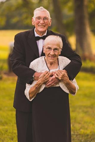 60 yıldır evliler, ilk günkü gibi neşeliler