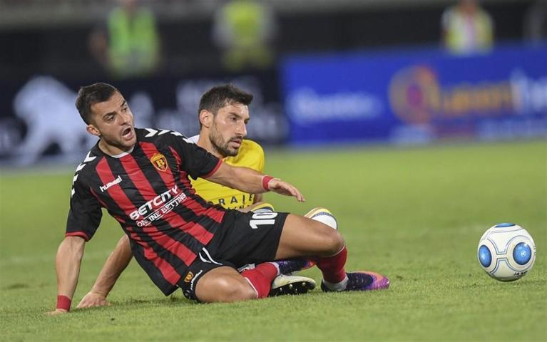 Fenerbahçenin Vardar mağlubiyeti köşelere böyle yansıdı