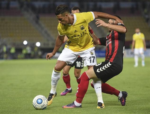 Fenerbahçenin Vardar mağlubiyeti köşelere böyle yansıdı