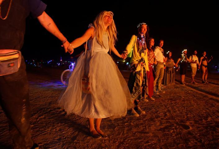 Dünyanın en uçuk partisi: Burning Man