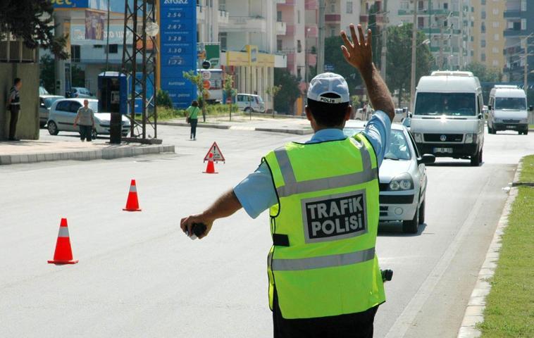Araç sahipleri 1 Ocaka dikkat: Egzoz Gazı Emisyonu Kontrolü Yönetmeliği değişti