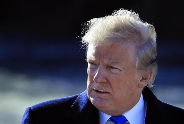 Trumpa ilginç benzetme Topal bir ördek görüntüsü var