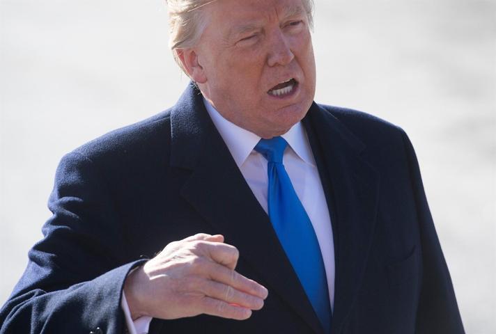 Trumpa ilginç benzetme Topal bir ördek görüntüsü var