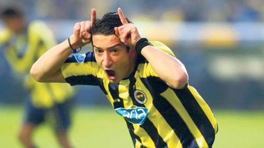 Eski futbolcu Serhat Akından dünyaca ünlü spor giyim markasına tazminat davası