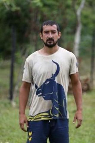 Eski futbolcu Serhat Akından dünyaca ünlü spor giyim markasına tazminat davası