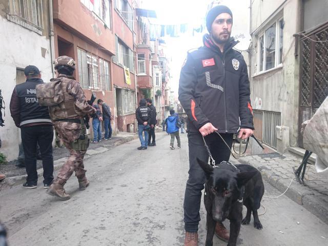 Tarlabaşında uyuşturucu operasyonu: 6 gözaltı