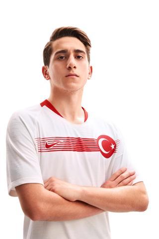 Milli takım formalarına tepkiler