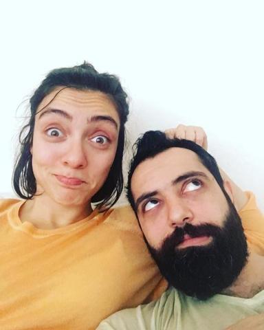 Merve Dizdar nişanlandı