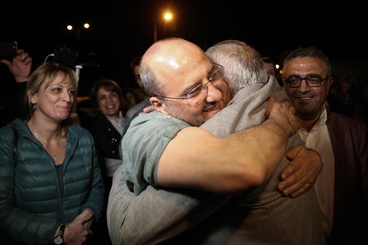 Cumhuriyet gazetesi İcra Kurulu Başkanı Akın Atalay cezaevinden çıktı